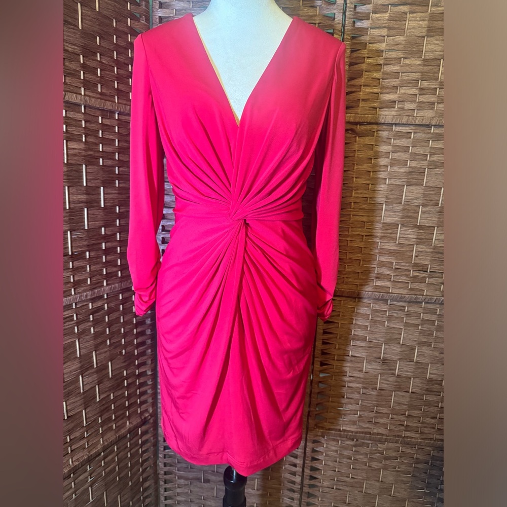 Tadashi Collection Dress Small V Neck Business Cocktail Vacation Formal